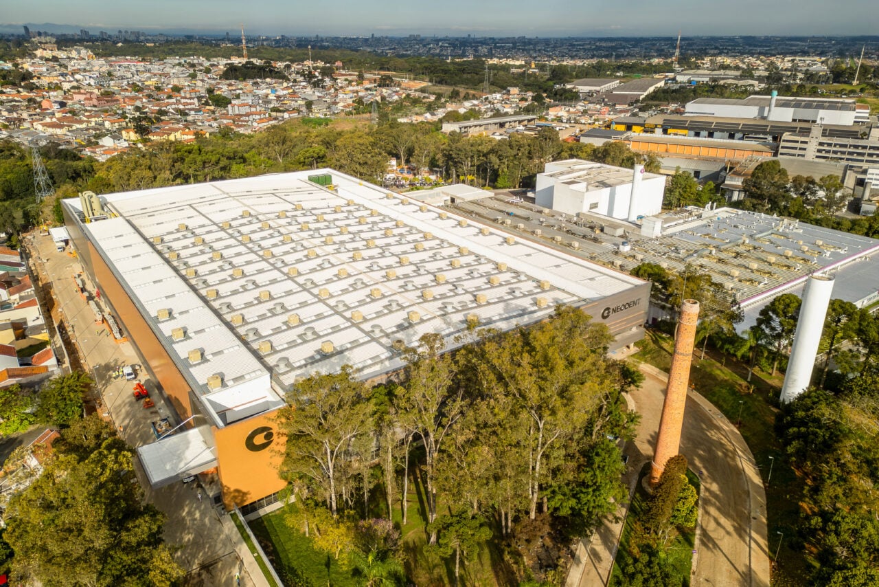 Neodent investirá R$ 2 bilhões em nova fábrica em Curitiba