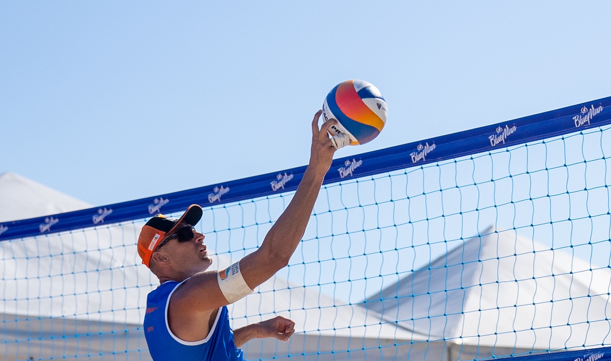 Praia de Icaraí recebe circuito de vôlei e programação esportiva gratuita