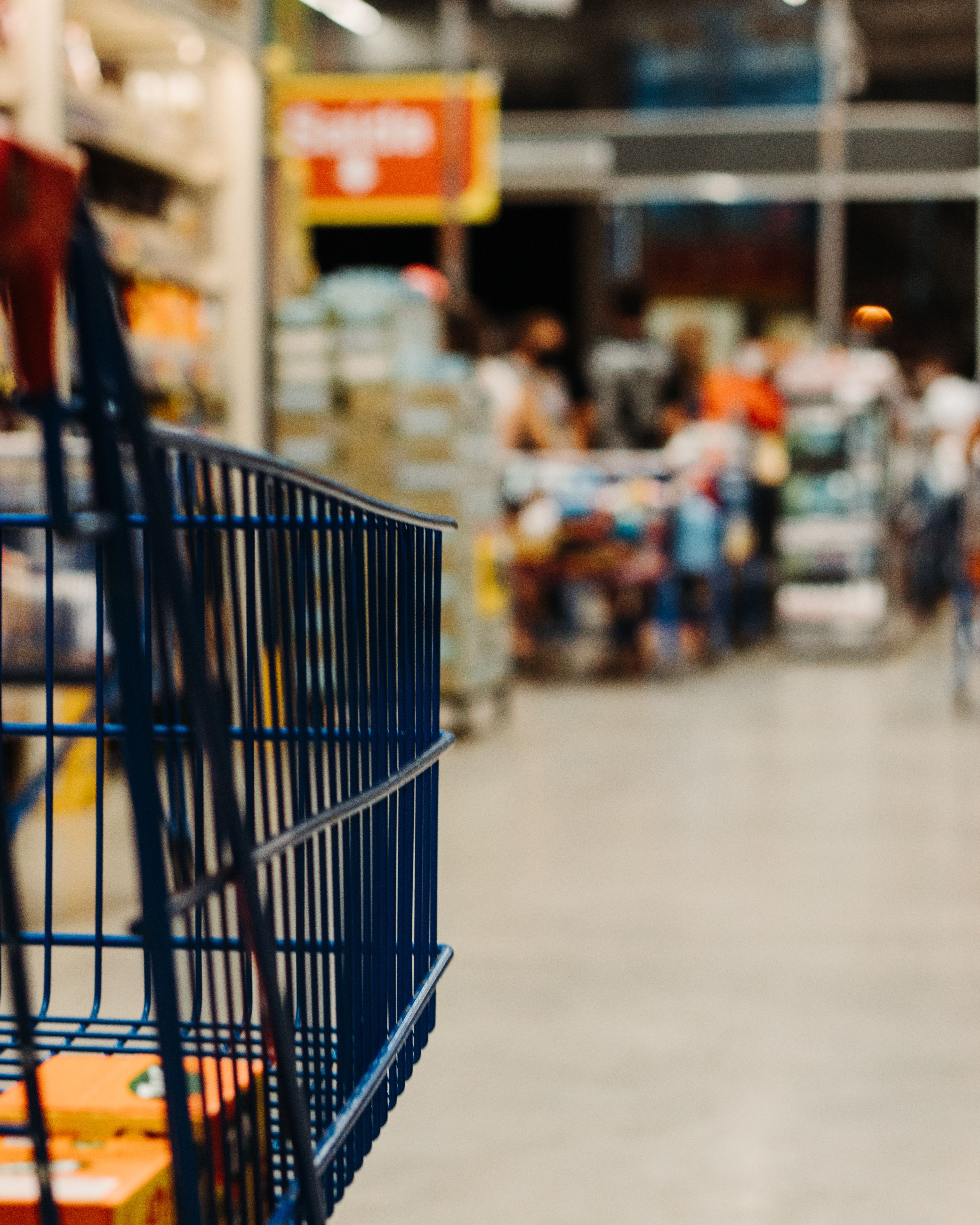 Intenção de consumo no Paraná fica estável em setembro, diz Fecomércio
