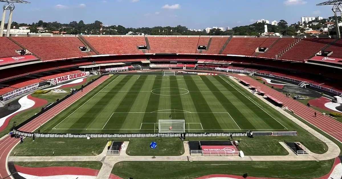 São Paulo e Santos chegam equilibrados ao clássico pelo Brasileirão