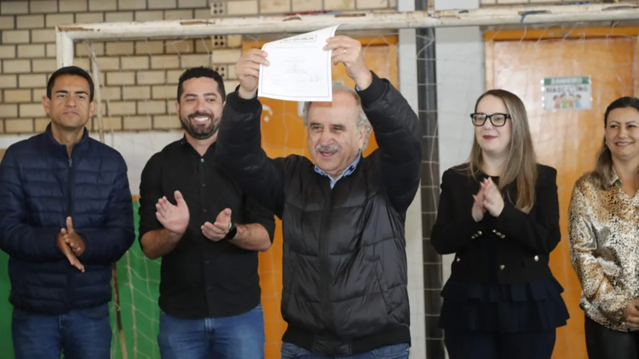 Escola Arthur Carlos Sartori, em Cascavel, terá reforma de R$ 2,5 milhões
