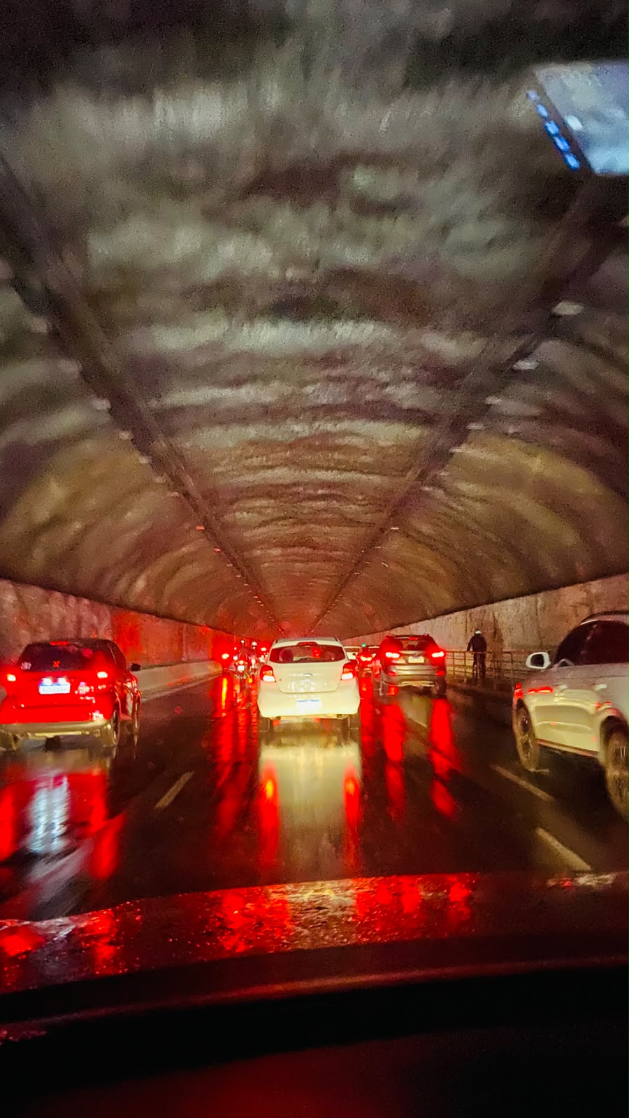 Falta de energia provoca congestionamentos em pontos de Niterói