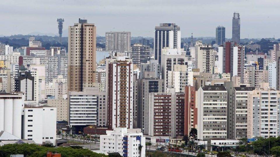 Inflação em Curitiba sobe 0,62% em setembro, abaixo da média nacional