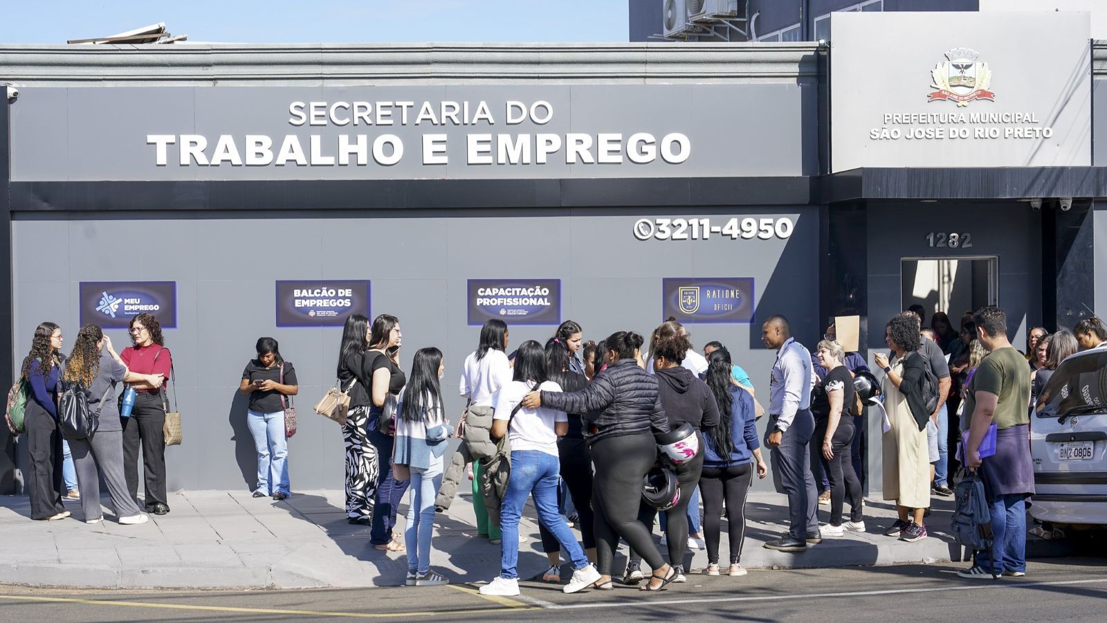 Rio Preto reúne empresas em seleção com mais de 120 vagas nesta quarta-feira