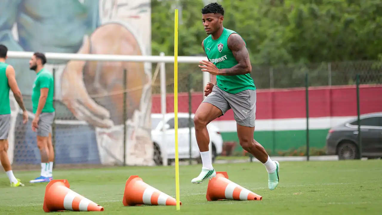 Fluminense retoma atividades no CT Carlos Castilho após vitória sobre o Corinthians