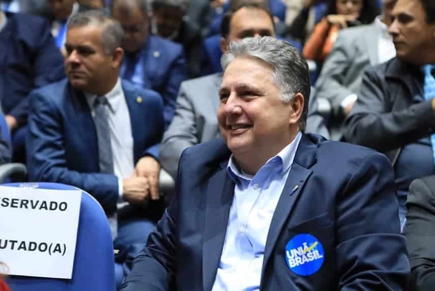 Defesa de Garotinho recorre ao TJRJ para reverter suspensão política