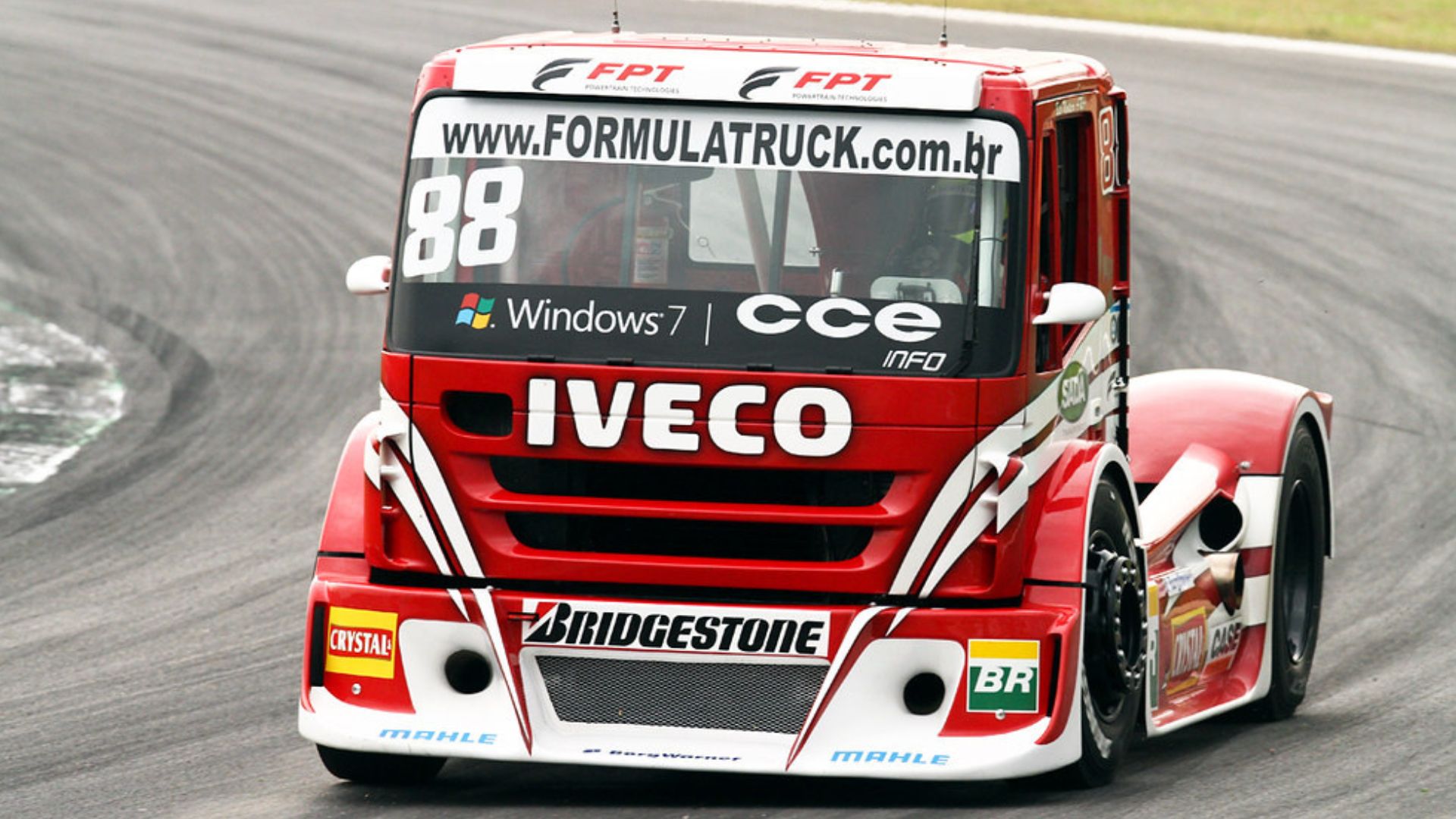 Fórmula Truck abre reta final da temporada em Cascavel no domingo