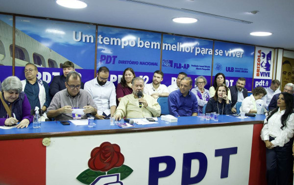 Política