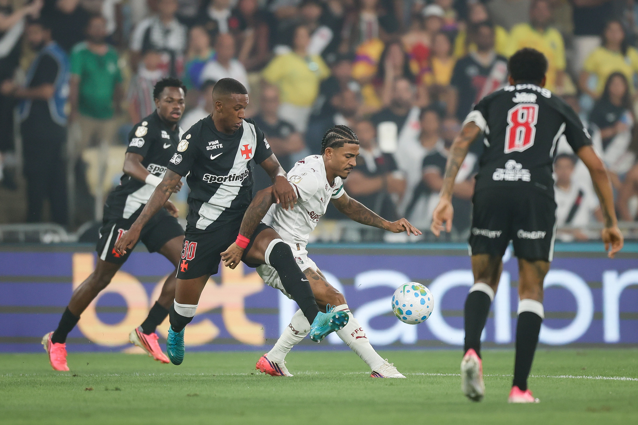 Fluminense pode chegar a R$ 9 milhões se eliminar o Vasco na Copa do Brasil