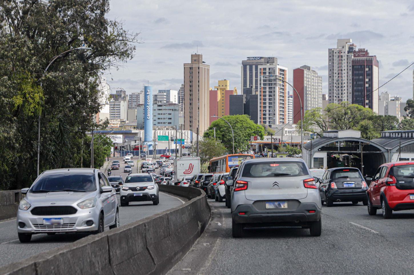 Itambaracá tem segundo maior aumento da frota de veículos do Paraná