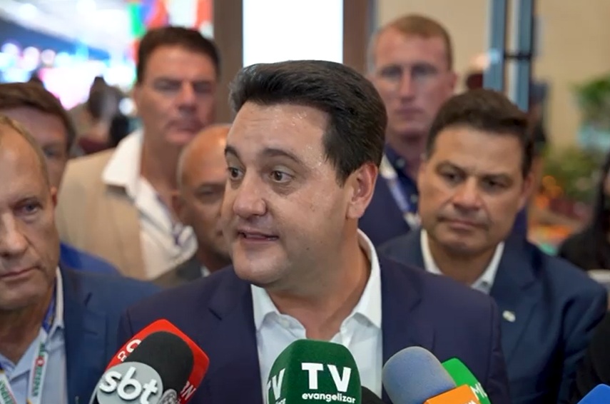 Ratinho Junior anuncia atendimento às famílias após resgate em CMEI de Curitiba