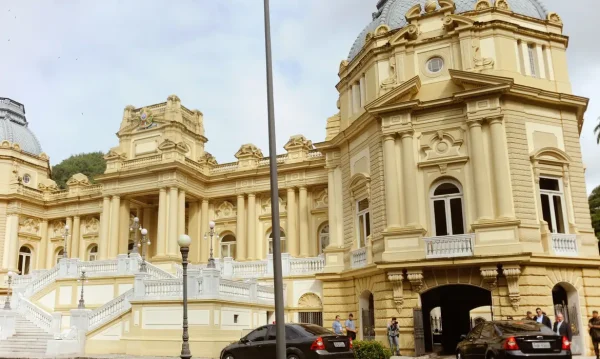 Auditorias apontam problemas em contratos estaduais de R$ 2,6 bilhões