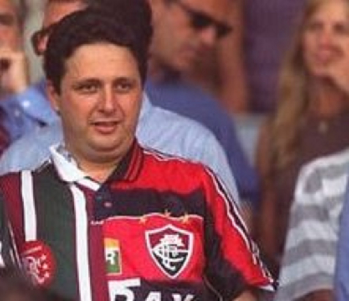 Veja para quais times torcem os candidatos ao Governo do RJ em 2026
