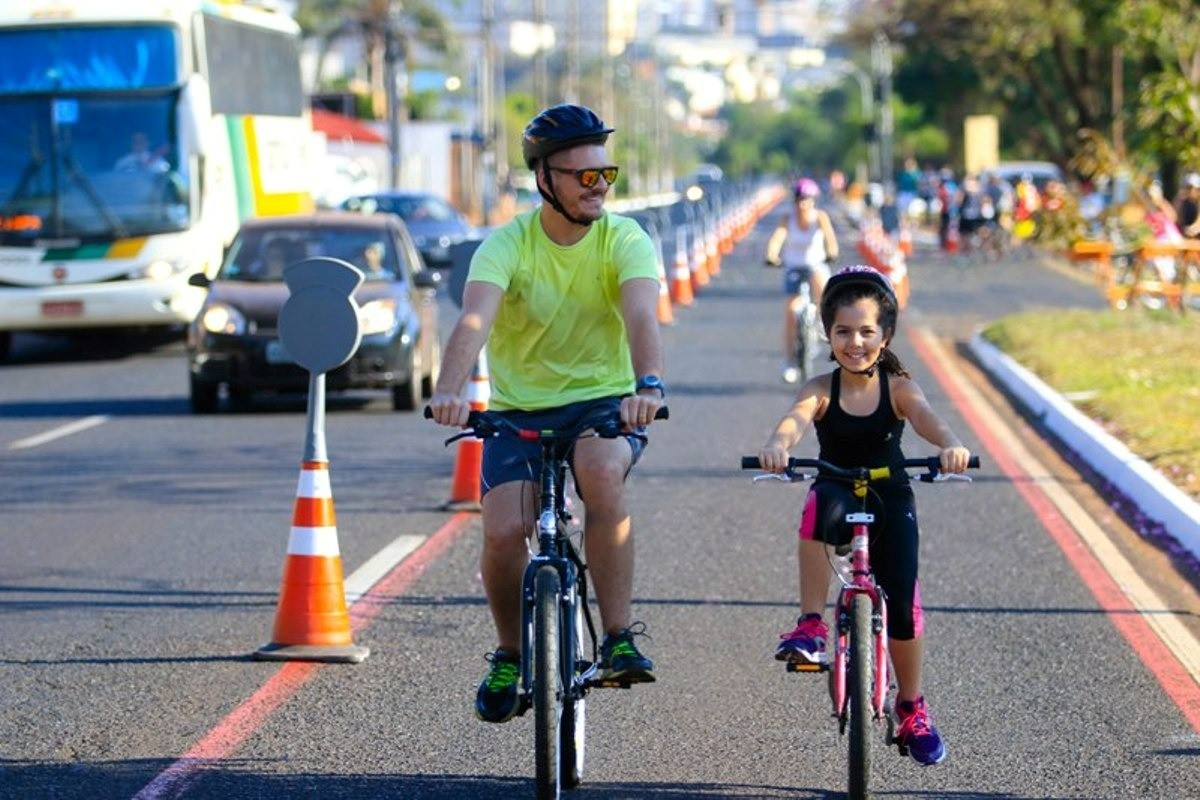 Ciclofaixa de Ribeirão Preto volta aos domingos após cinco anos