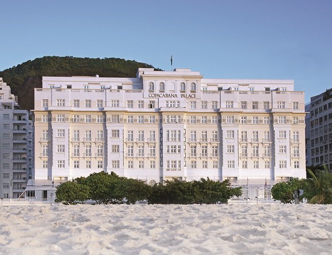 Porta do Copacabana Palace preserva memória do antigo cassino do hotel