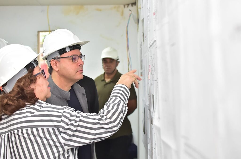 UBS de Icaraí tem obras visitadas por Rodrigo Neves