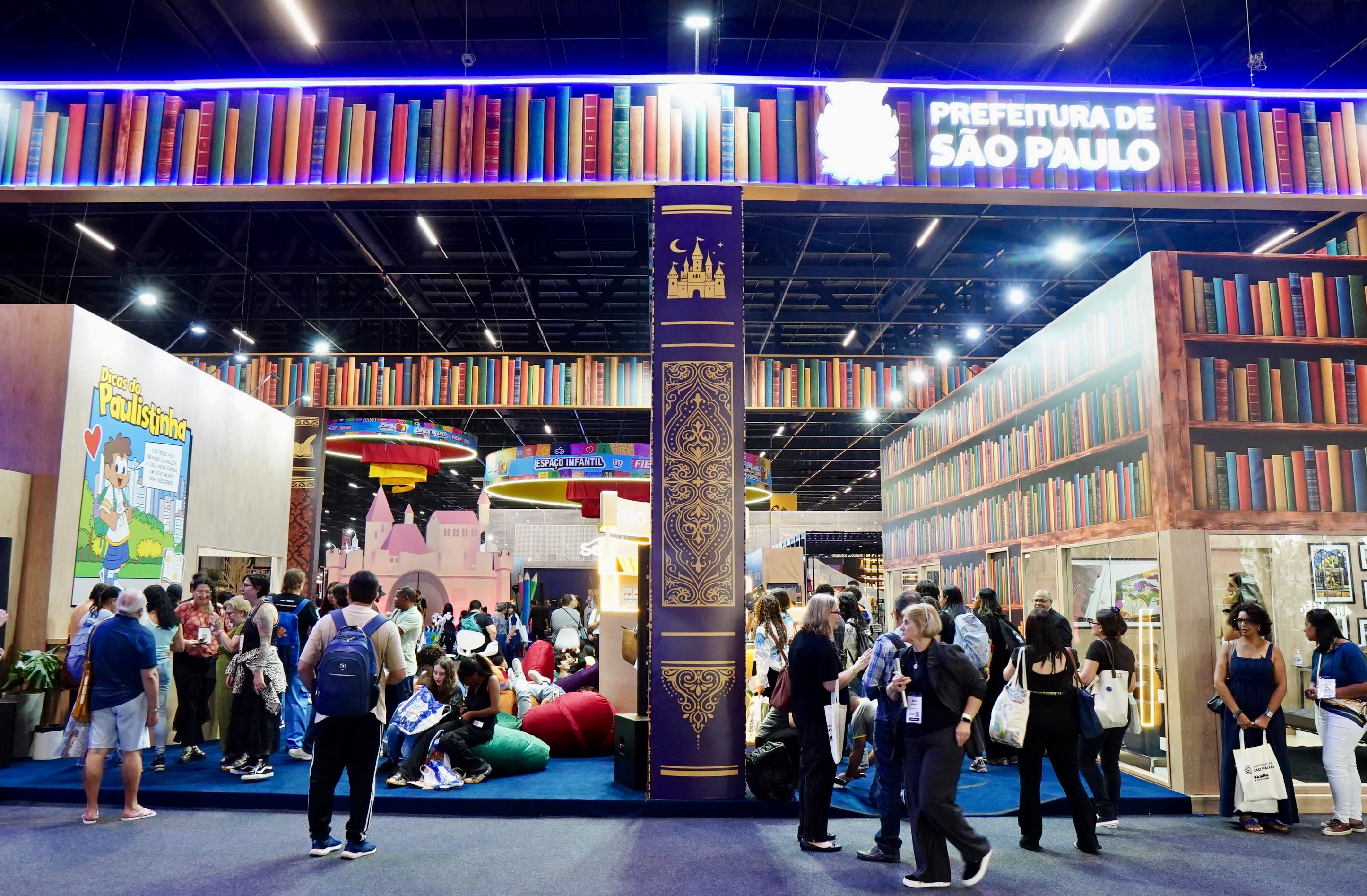 Bienal do Livro terá ações da Prefeitura no Distrito Anhembi