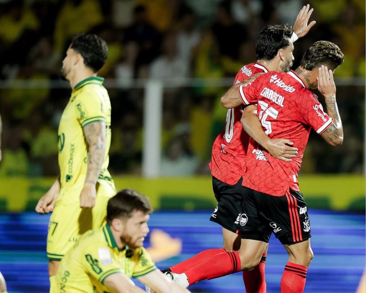 Flamengo goleia o Mirassol, assume melhor ataque e mira decisão no Maracanã