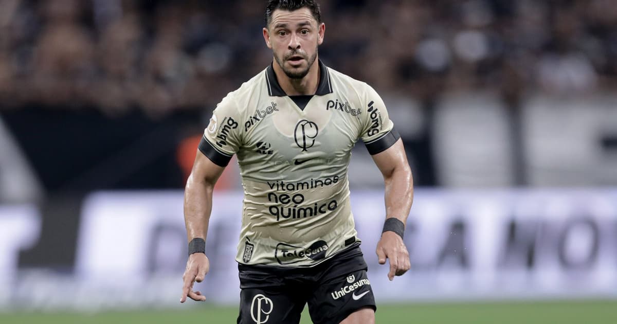 Giuliano anuncia aposentadoria aos 36 anos após passagem por Corinthians e Santos