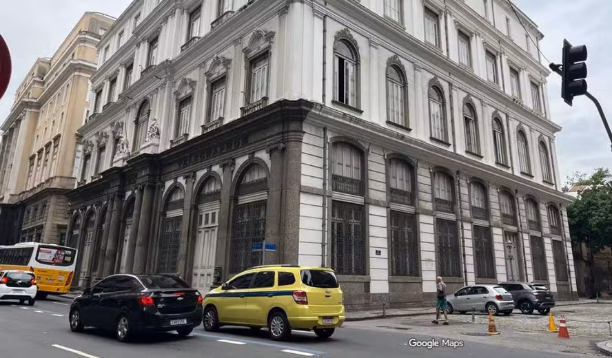Petição pede que Prefeitura do Rio compre antiga sede dos Correios no Centro