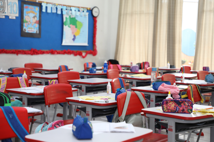 Pinhais abre cadastro contínuo para vagas na rede municipal de ensino