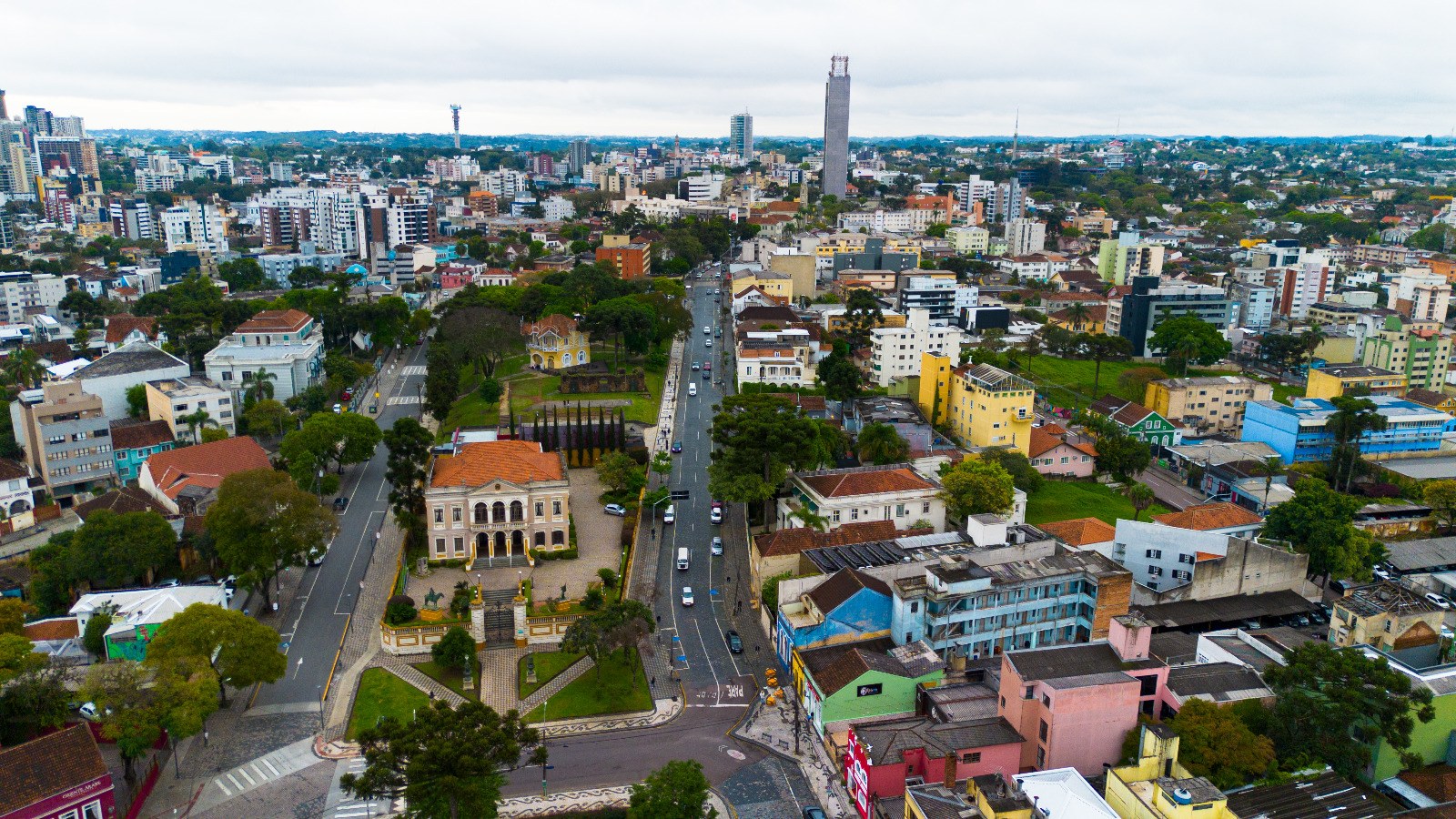 Projeto prevê transformar trecho da Jaime Reis em rua de pedestres aos fins de semana