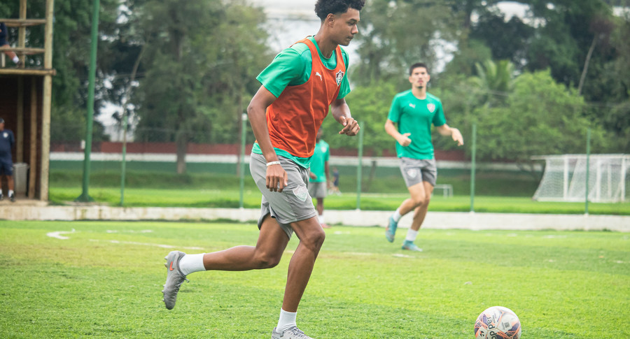 Fluminense Sub-17 encara Athletico-PR após nove jogos sem sofrer gol