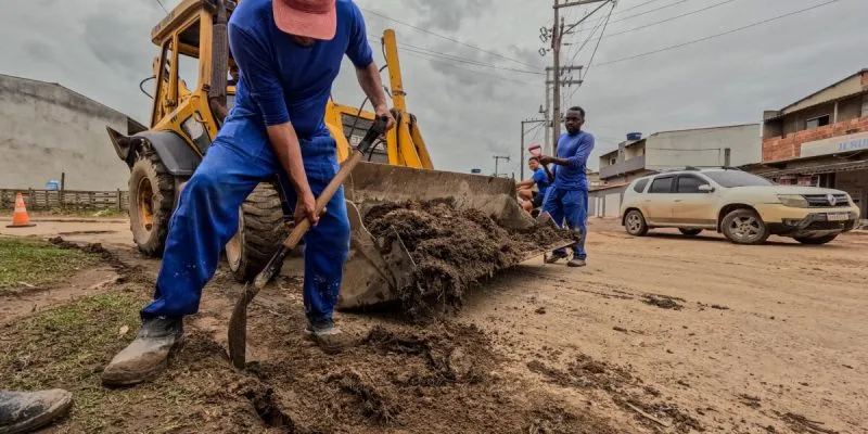 Cabo Frio realiza obras de drenagem e pavimentação no Monte Alegre