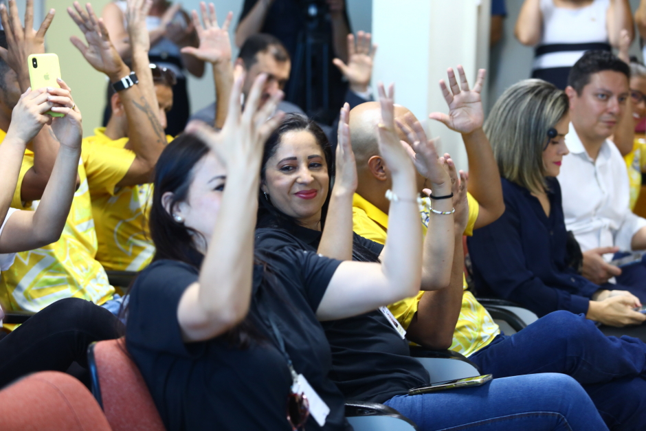 Setembro Azul promove capacitação sobre inclusão de pessoas surdas em São José