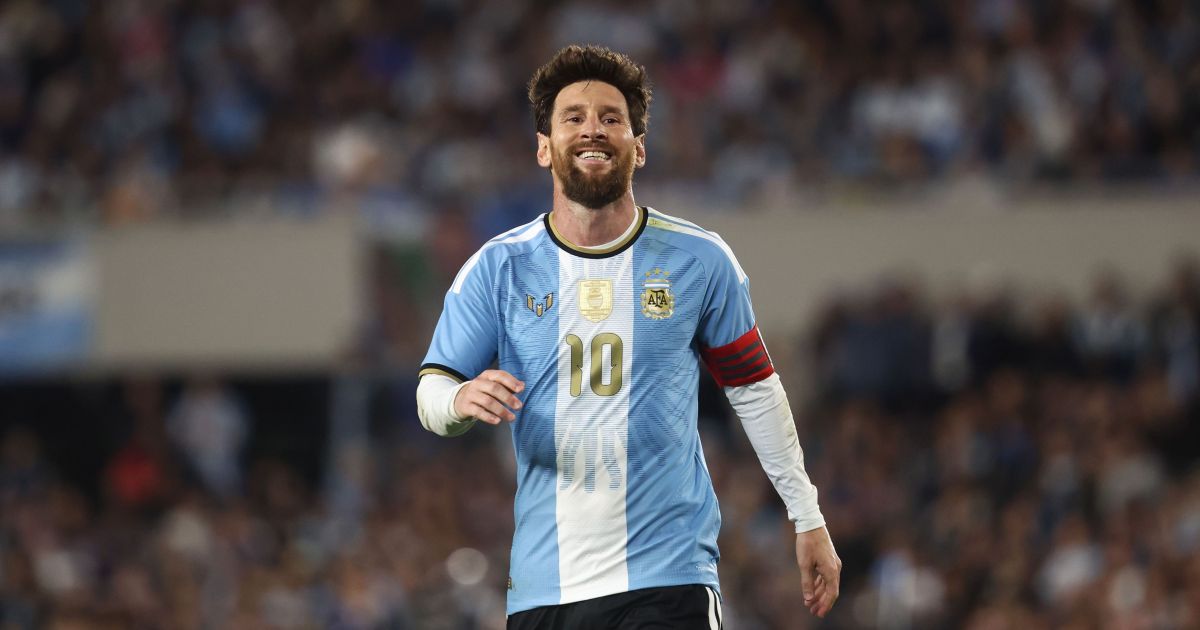 Messi se emociona em despedida da seleção argentina após vitória sobre Benim