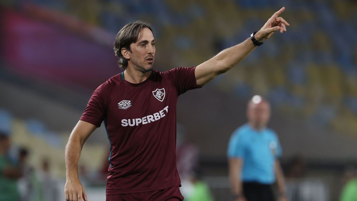 Zubeldía descarta reforços e diz que Fluminense pode ganhar a Libertadores
