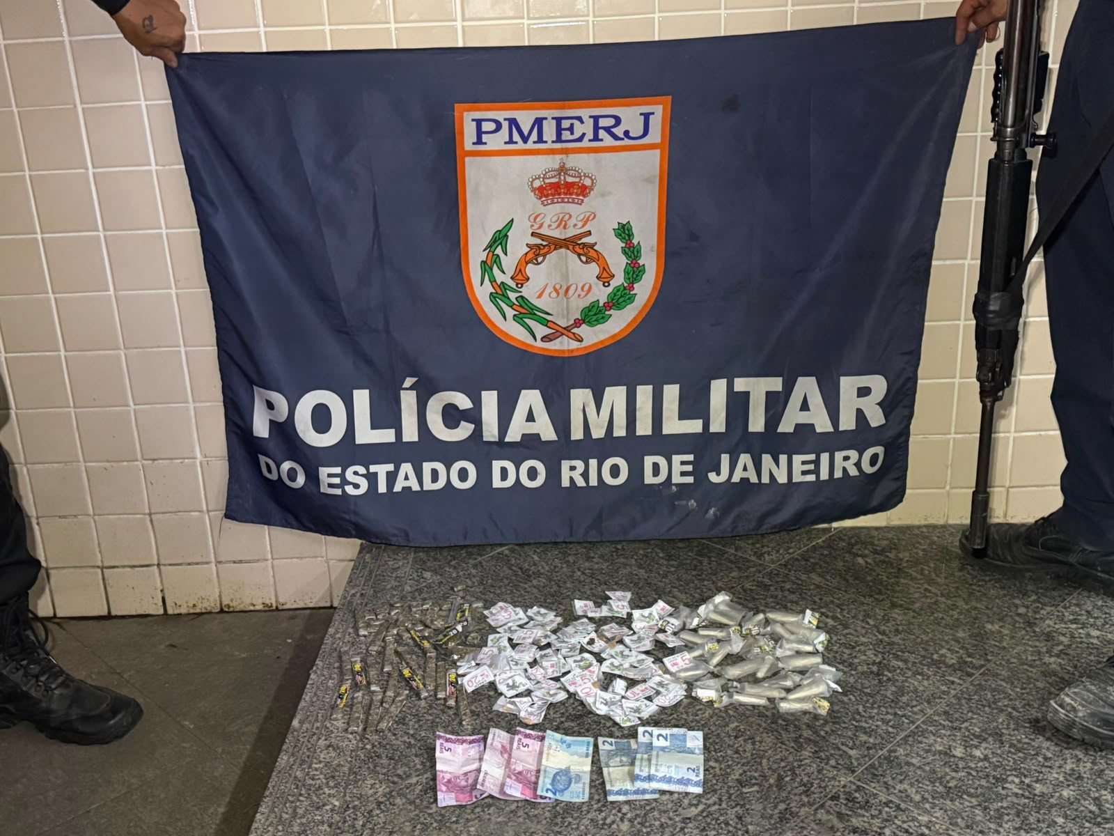 Homem é preso com crack, maconha e cocaína durante ação no Cubango