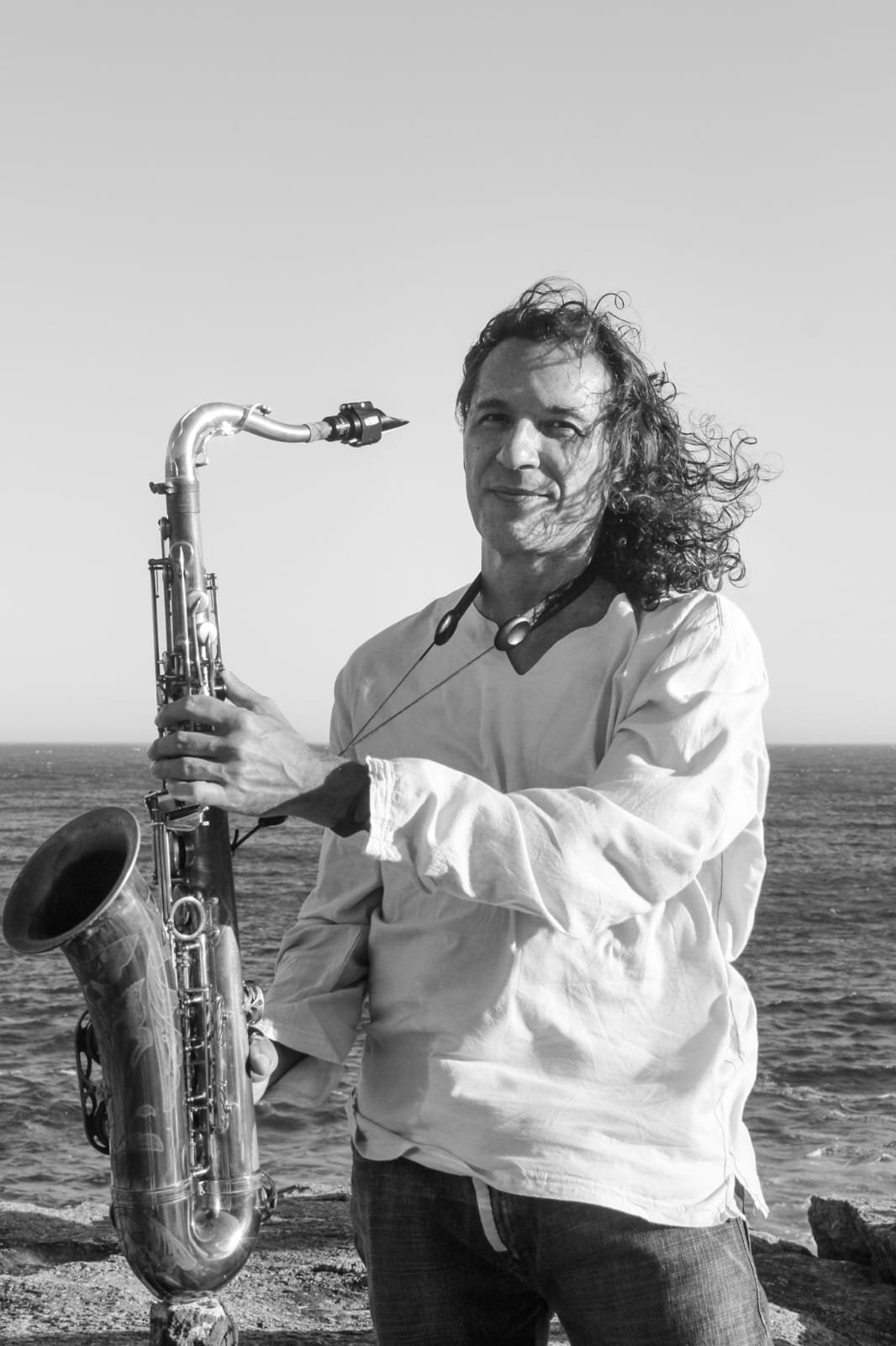 Festival gratuito de jazz reúne música, queijos e vinhos em Itaipu