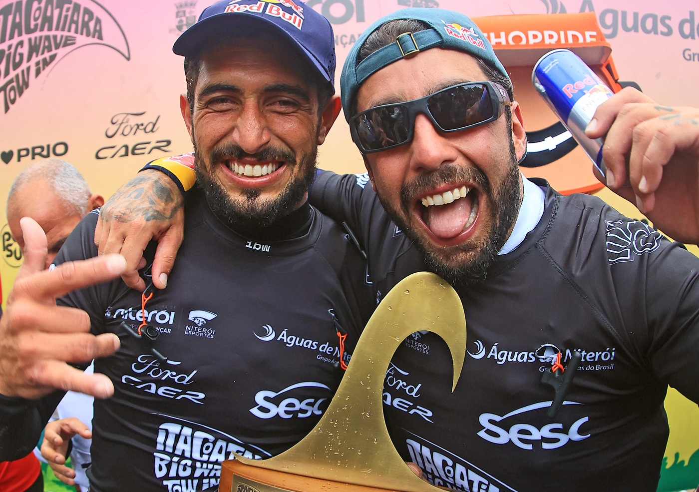 Lucas Chumbo e Pedro Scooby conquistam tricampeonato em Itacoatiara