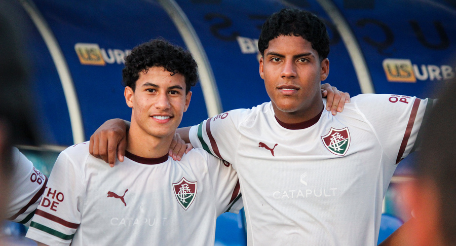 Carlos Miguel marca duas vezes e vira artilheiro do Sub-17 do Fluminense