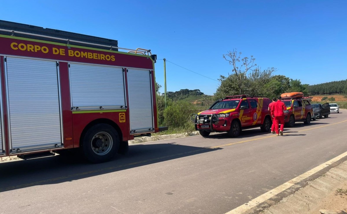 Homem que morreu em cava de Fazenda Rio Grande é identificado
