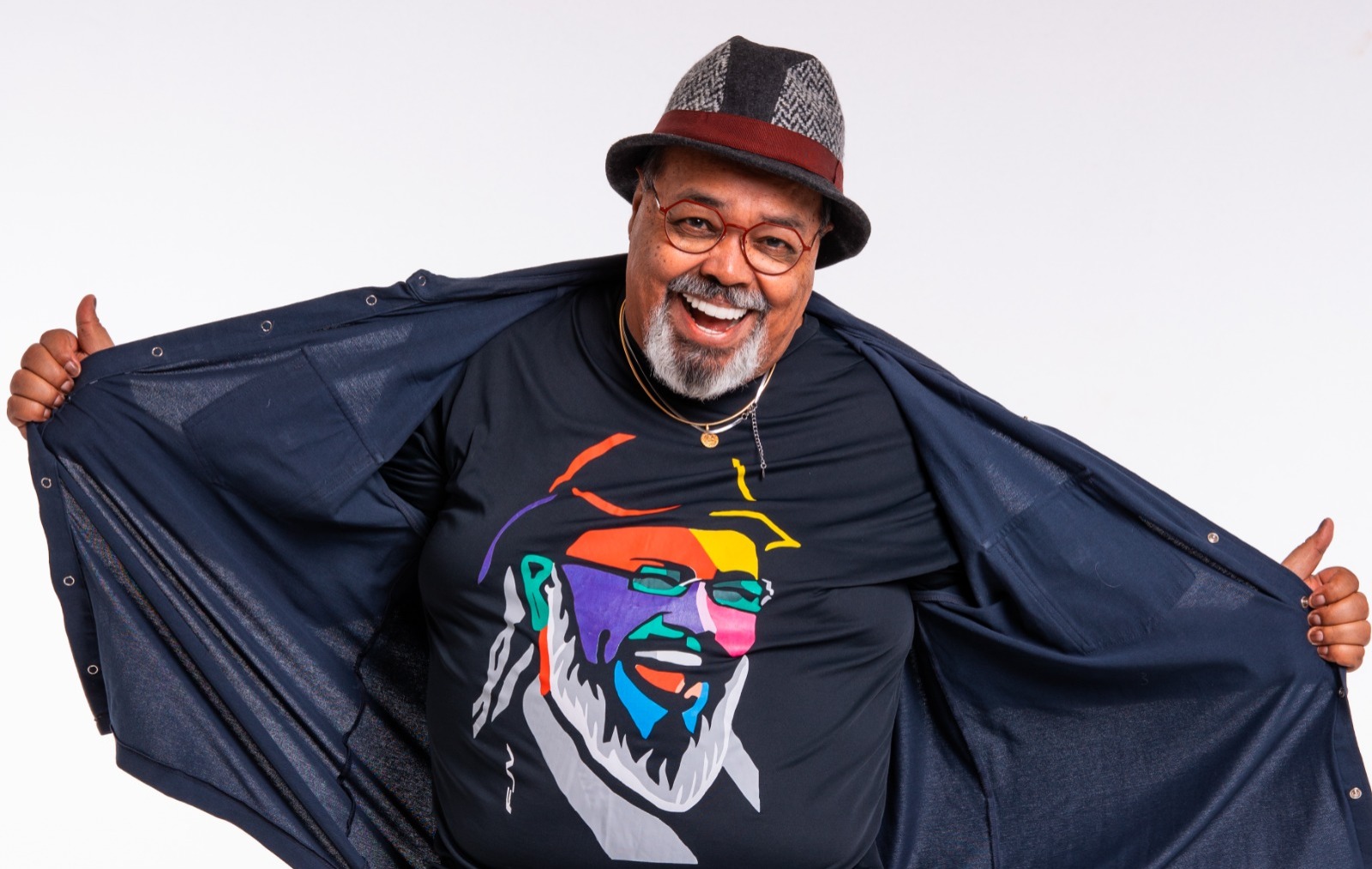 Jorge Aragão celebra 50 anos de carreira em show no Qualistage