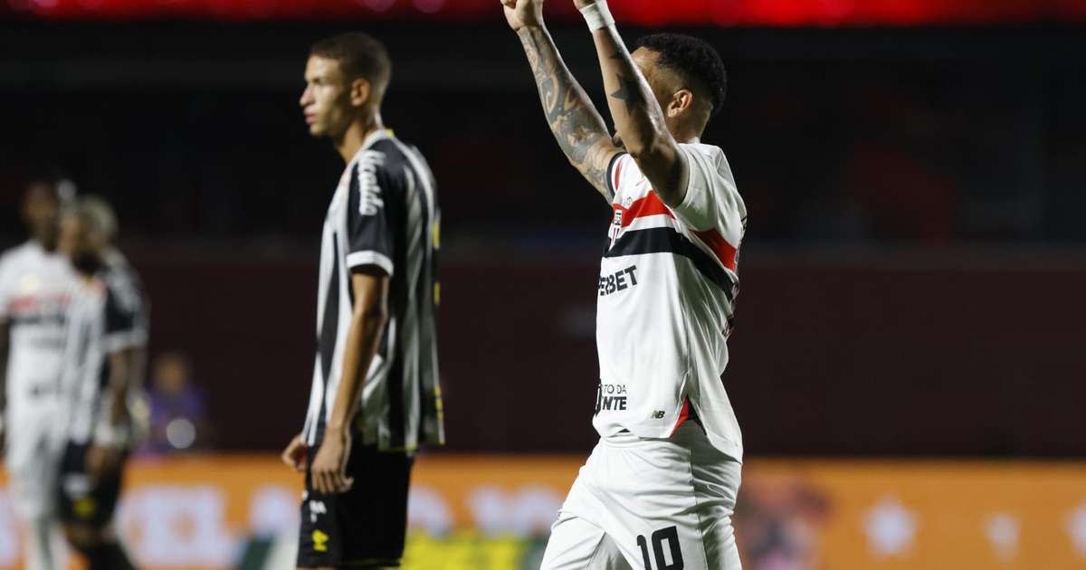 São Paulo e Santos se enfrentam por aproximação ao G-6 no Brasileirão