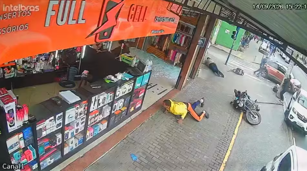 Câmeras registram perseguição e morte de policial no Centro de São Gonçalo