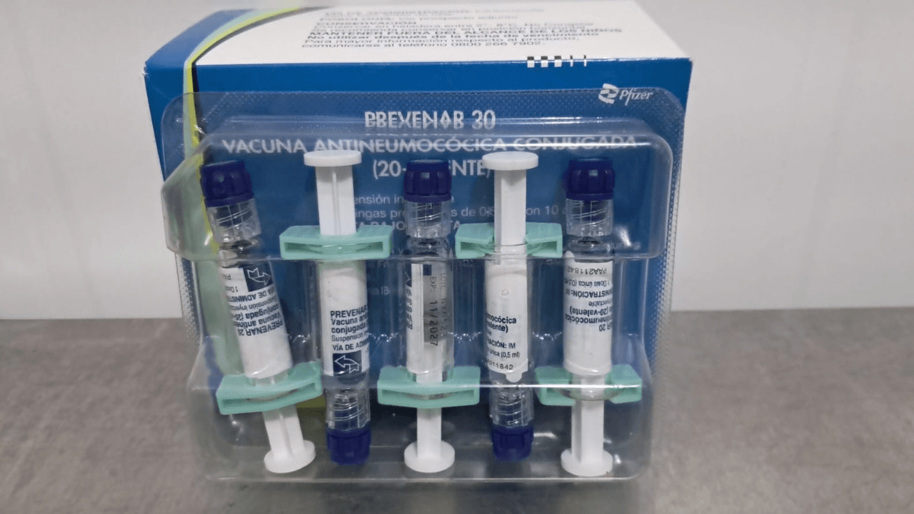 Rio Preto inicia vacinação contra pneumococo em idosos a partir de 85 anos