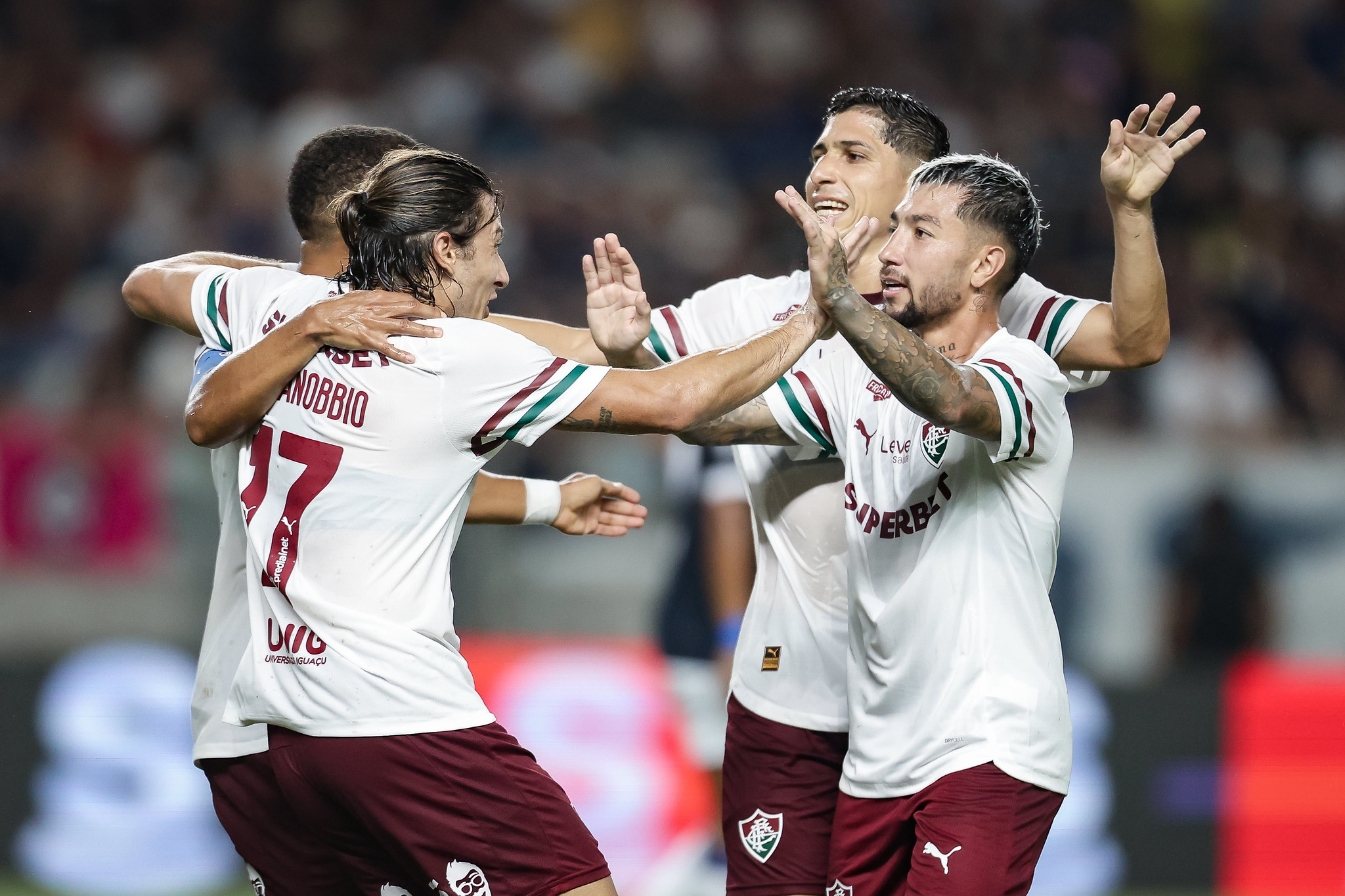 Fluminense enfrenta mudanças no elenco, calendário e preparação durante a Data Fifa