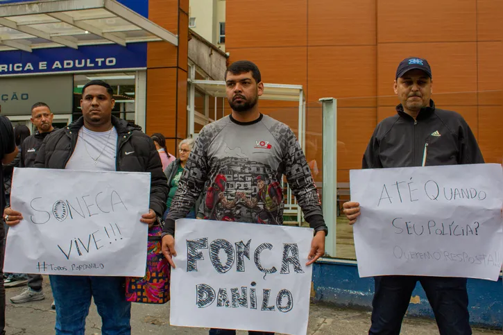 Vídeo registra pizzaiolo baleado na cabeça durante abordagem em Icaraí