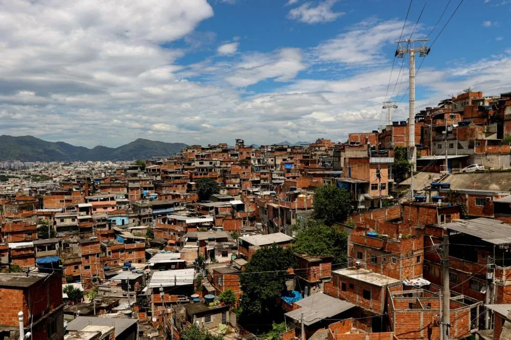 Polícia investiga treinamento para uso criminoso de drones no Rio