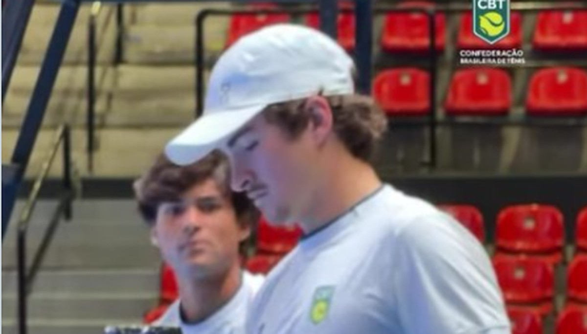 João Fonseca treina no Rio antes da Copa Davis contra a Suíça