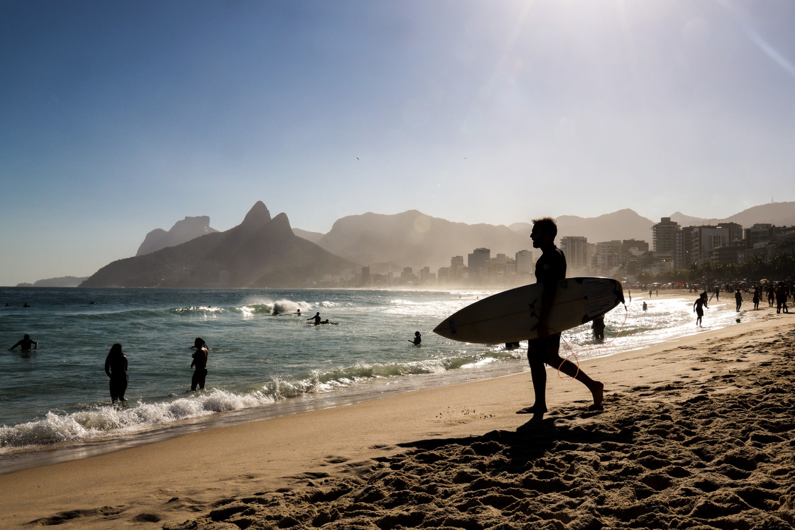 Niterói tem 12 praias recomendadas ao banho no feriadão