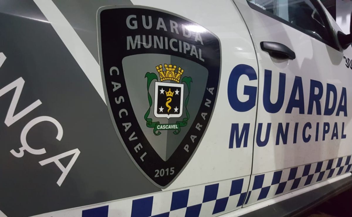 Homem sequestrado pede ajuda em banco e é resgatado em Cascavel