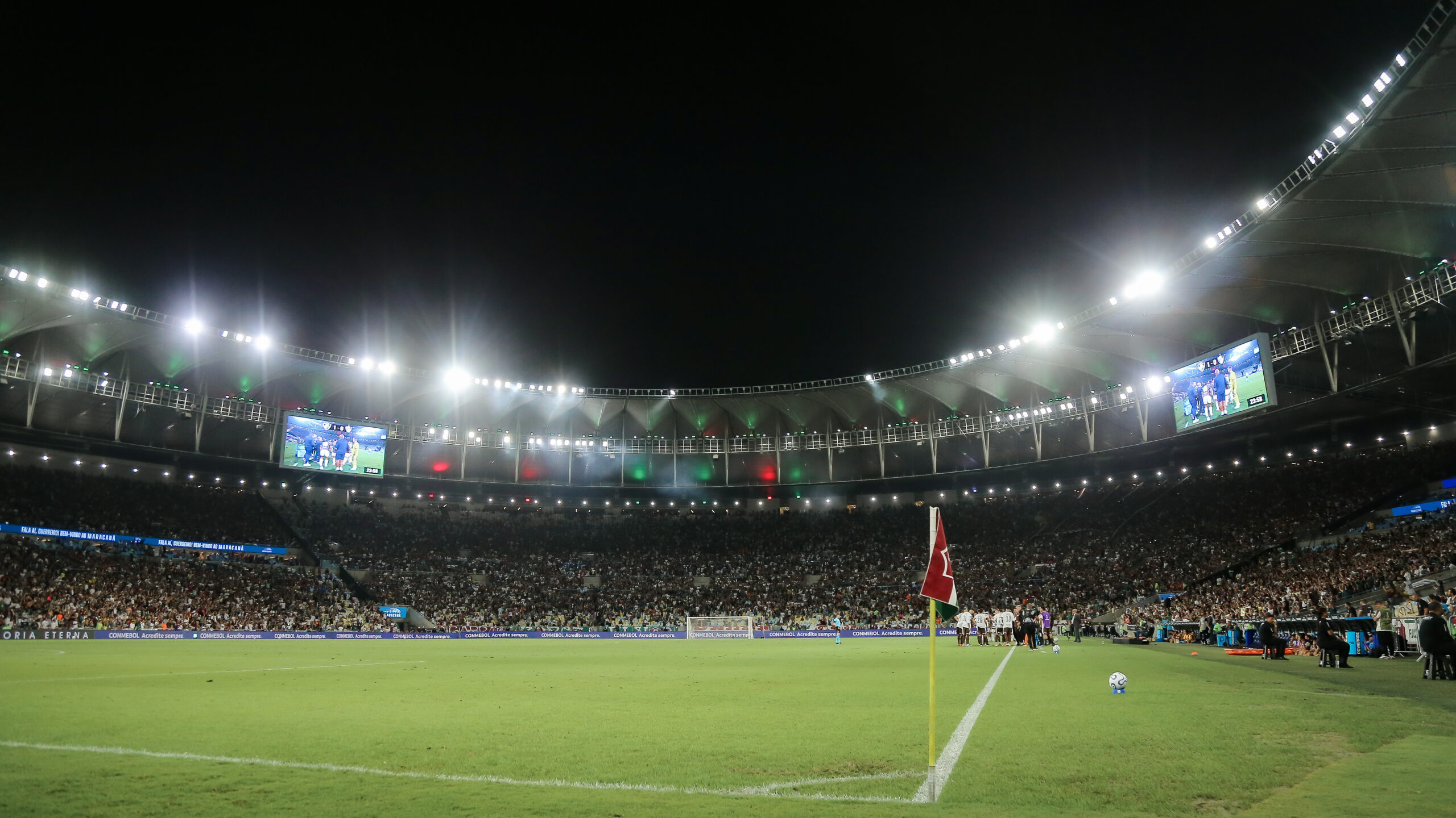 Fluminense lidera ranking de público nas quartas das copas continentais
