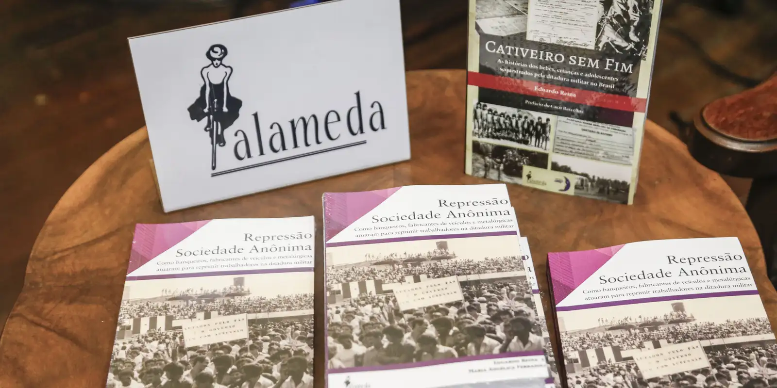 Livro relata colaboração de empresas com a repressão na ditadura
